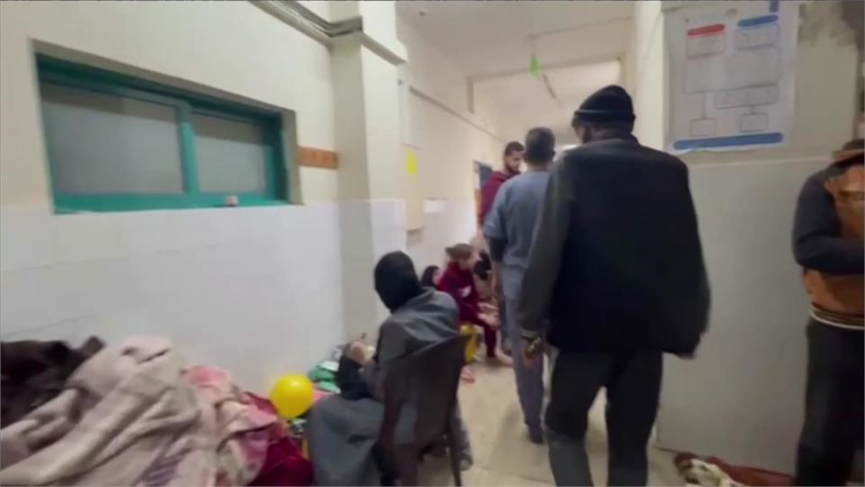 NewsBoxun's tweet photo. As Israel continues its offensive in #Gaza, the Health Ministry in Hamas says more than 250 people have been killed in Gaza in a single day. World Health Organization officials who visited hospitals in Gaza said the situation was dire. #IsraelPalestineWar https://t.co/Z5y3gBgYU4