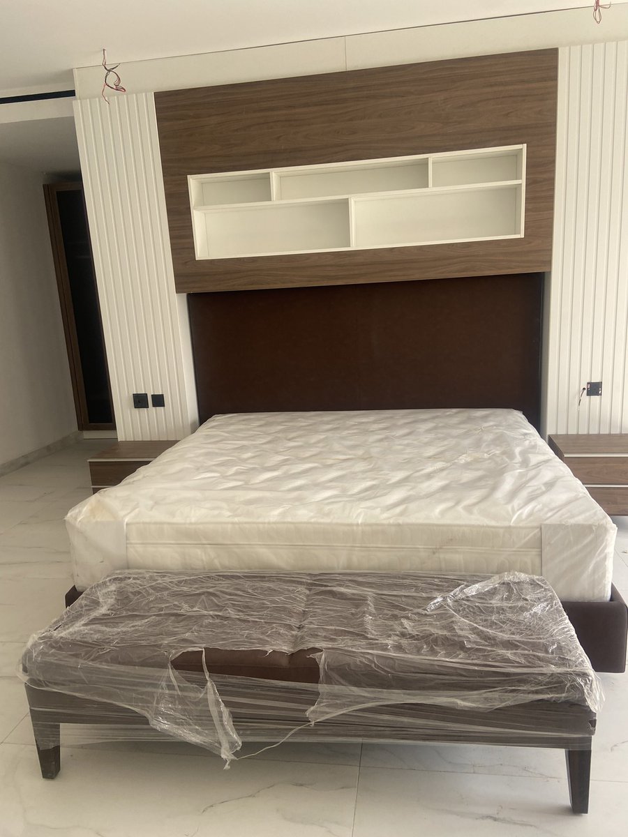 Dollycious001's tweet photo. This is what i do for a living , contact me if you need your kitchen, bedroom, living room furnished https://t.co/U7P6C6g9dd
