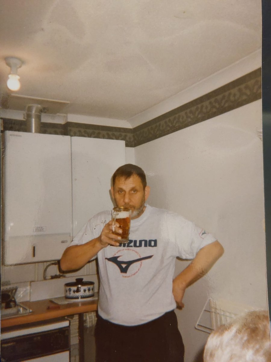 18 years ago you passed away. We all think about you every day hope you have a drink up there me and mum will have one today for you ❤️🍻