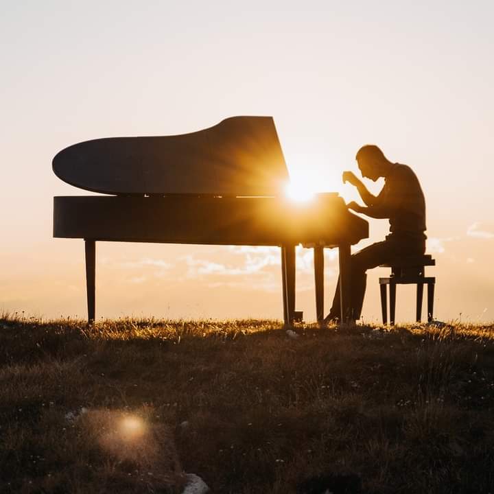 💥ANDREA VANZO - INTIMACY TOUR 2024💥

7/2/24 MADRID
8/2/24 MADRID
9/2/24 BARCELONA
10/2/24 BARCELONA
15/3/24 MILAN
22/3/24 LONDON
26/3/24 PARIS
29/3/24 BERLIN

Info &amp; tickets: whatsapp.com/channel/0029Va…

#ItaliaES #andreavanzocomposer #modernclassical #piano #newclassical