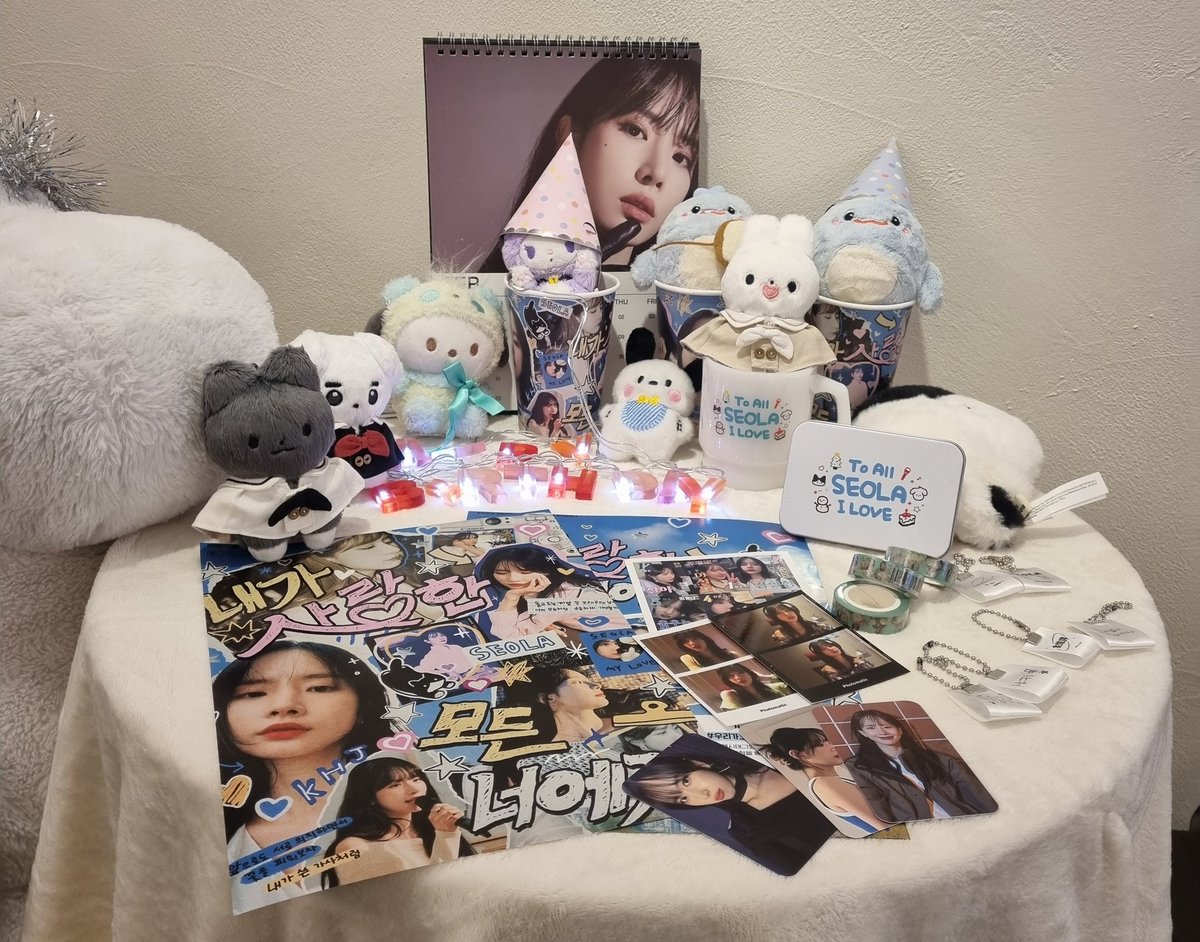 EXY_SE's tweet photo. 설아언니 생일 축하해요!!
카페 너무 예뻐요 최고최고!!!
#내가_사랑한_모든_설아에게 https://t.co/cGBBQqXzwy