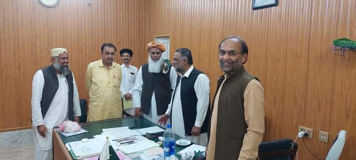 BajeerHaleemJUI's tweet photo. بدین:
جمعیت علماء اسلام کے نامزد امیدوار #PS70 قاری عبد الواحد فاروقی صاحب کے فارم بحال ۔
#جےیوآئی_چھائےگی
#TeamJUIPak #TeamJUISindh #TeamJUIBadin https://t.co/Cq0GT8LdYu