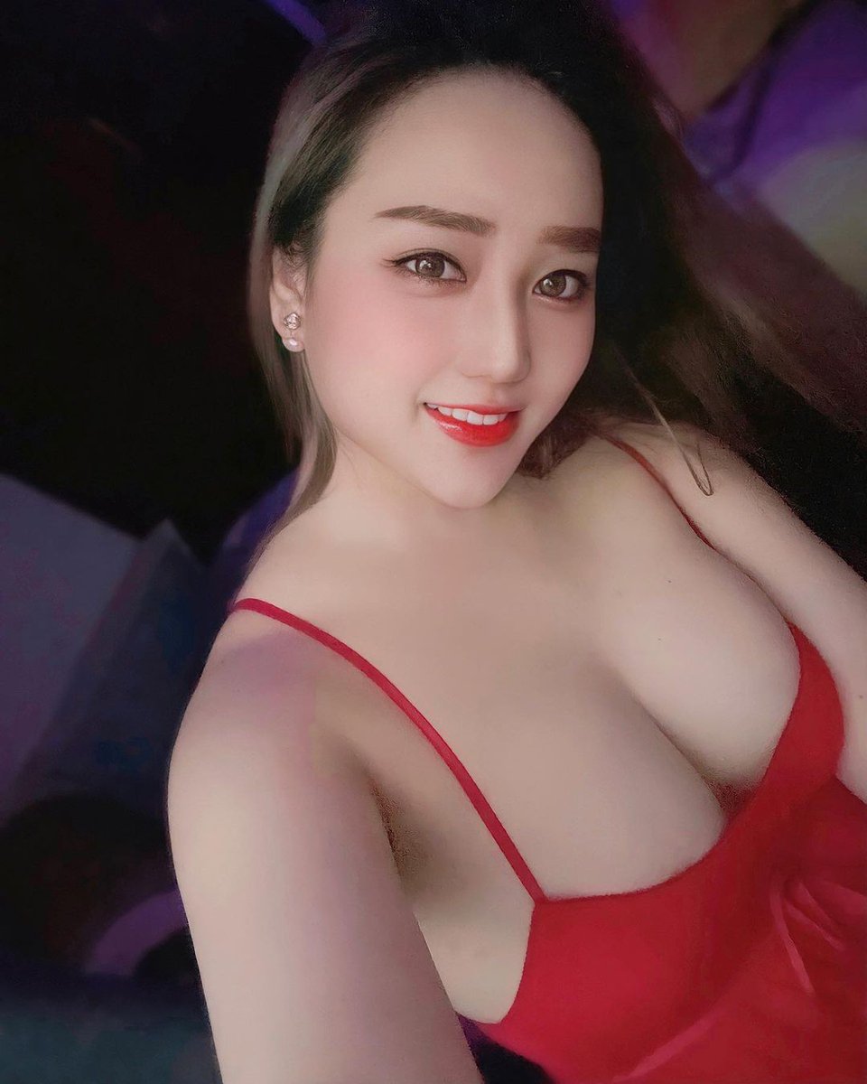 swimathon distrait syncopal
Tôi là một cô gái yêu thích mạo hiểm và muốn tìm một người bạn đặc biệt để cùng trải nghiệm những điều nguy hiểm. Bạn có đủ dũng cảm để cùng tôi đối mặt không?