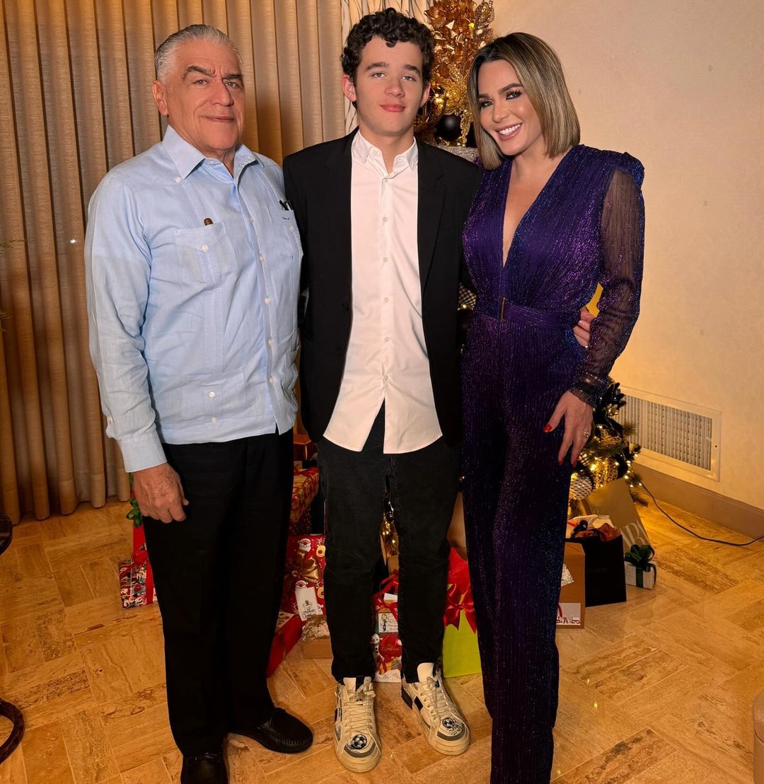 ;LuzGa-Miguel Angel y Soto Jimenez