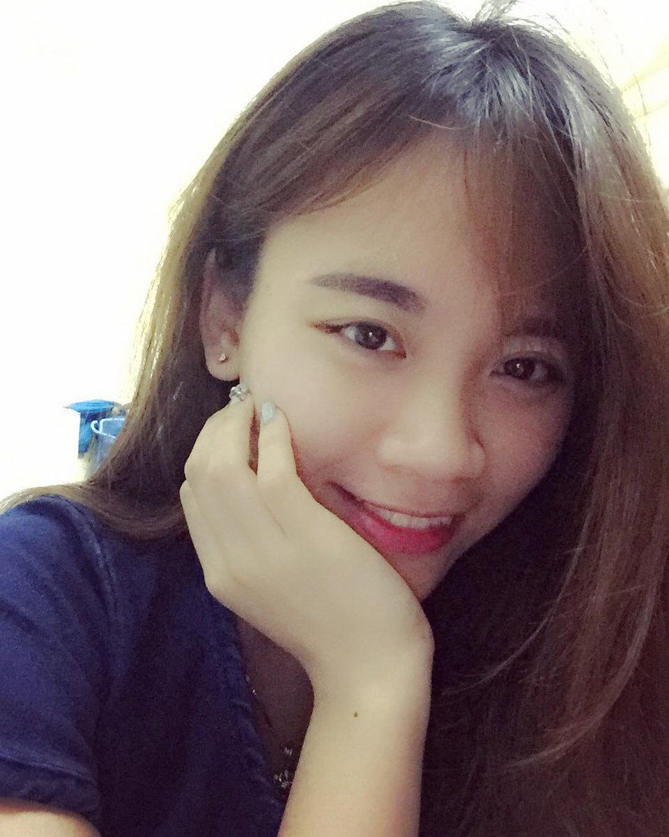 Xin chào! Tôi là một cô gái yê15. Chào bạn! Tôi là một người phụ nữ đam mê nấu ăn và chăm sóc gia đình, hy vọng tìm được một người đàn ông yêu thương gia đình và cùng nhau xây dựng một tổ ấm ấm cúng.