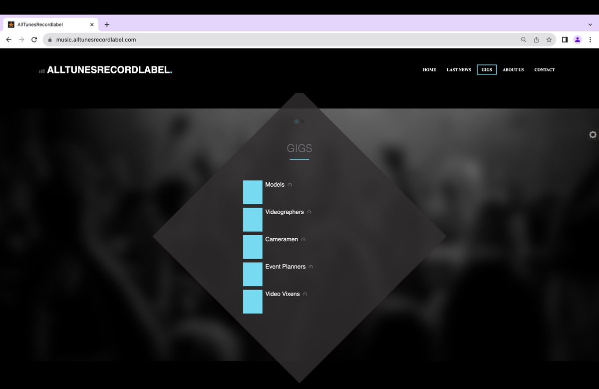 alltunesrecordL's tweet photo. 3- You can check out our website on your computer! 😊🖥️ https://t.co/TDTdBEnr5h . https://t.co/MPQ5yXMeaf