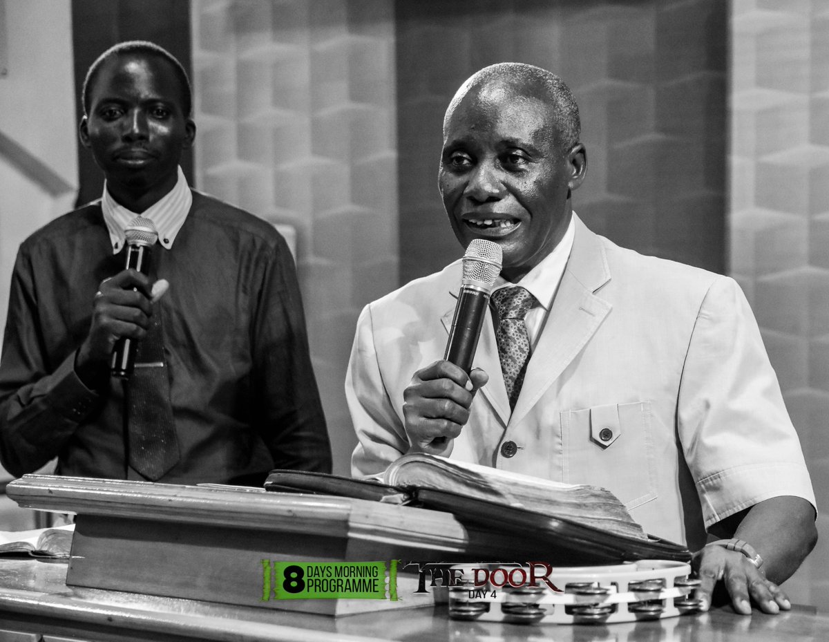 rccgregion53's tweet photo. 8 Days Morning Programme 2023 | The Door.
Day 4 | The Safety Place.
Ministering : Pastor Obed I. Akinmulewo.
Topic : The Safety Place.
Bible-Text : John 20:19.
#Day4 #TheSafetyPlace #8DaysProgramme #8DaysMorningProgramme #8DaysMorningProgramme2023 #TheDoor #RccgLp51 https://t.co/Rp6mRUpw9X