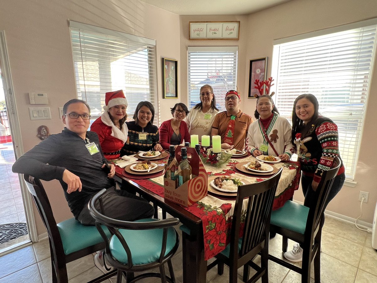 “🌟 Join us in extending a heartfelt thank you to all the amazing individuals and Filipino organizations who support and uplift J1 teachers through SAFE-EP  organization. Your dedication ensures a brighter future for educators and students alike. 🙏 #SAFEEP #ThankYou