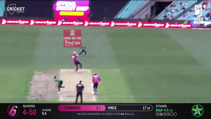 Rauf gets smacked out of the park 🤯 📹 Credits: Twitter/BBL