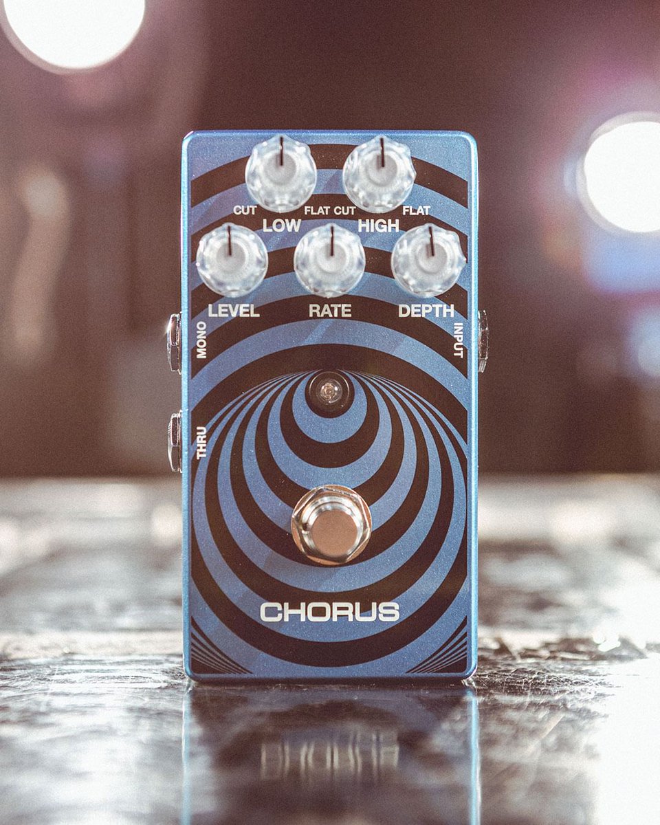 JimDunlopJP's tweet photo. ダンロップとザック・ワイルドのコラボレーション20周年を記念したWA38 WYLDE AUDIO CHORUS好評発売中。
•
#mxr #wyldeaudio #mxrwyldeaudio #wyldeaudiochorus #mxrwyldeaudiochorus #choruspedal #builtinthebay #performanceiseverything #performanceiseverywhere #jimdunlop https://t.co/tUBgzZWqXj
