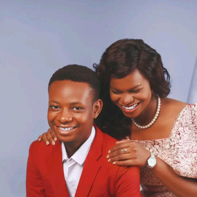 gospelfilmsng's tweet photo. Gospel film actor, Timi Oyewole (Dele of Abattoir) set to wed

💍💍 Congratulations https://t.co/cTcSotPukc
