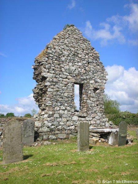 lorraineelizab6's tweet photo. 26 Dec: St Mo Commóc. Bishop of Cluain Daim/#Clonduff #Down in Uí Echach Ulad/Iveagh. "with justice" MartG. Legend about an ox interfering with its construction! Sometimes called Eight Mile Church. Stone from Clonduff used to build Hilltown Presbyterian. https://t.co/vMEsXQmj6T https://t.co/k3tJKSXEAE