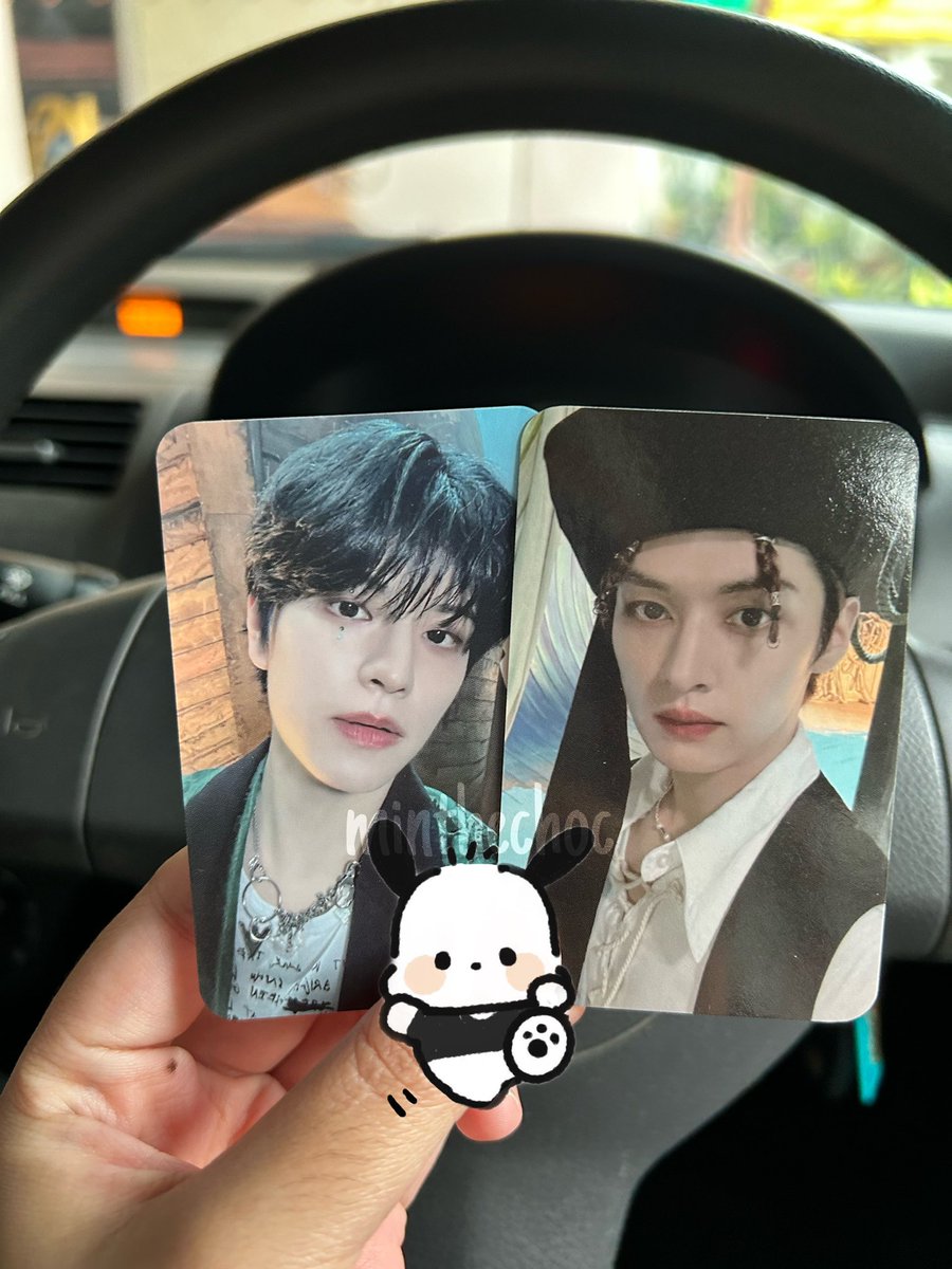 minthechoc's tweet image. received them today 💖

thank you @yongheestay for letting me adopt them 🥺🫶🏼 #yongheefeedback
