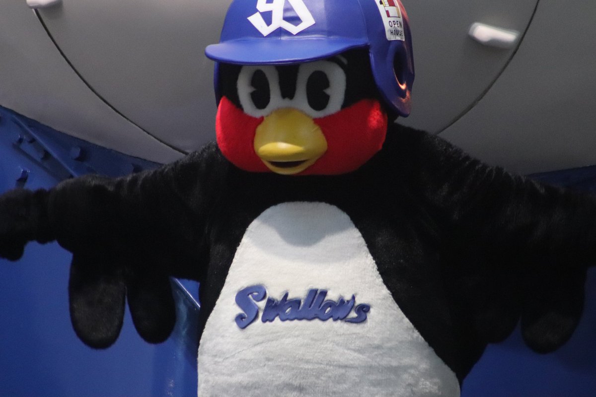 つばちゃんのイベント行ってきました😖🤍 まさかのトークショーも質問で手を挙げたら当てて頂き幸せいっぱいでした😖🤍🤍🤍