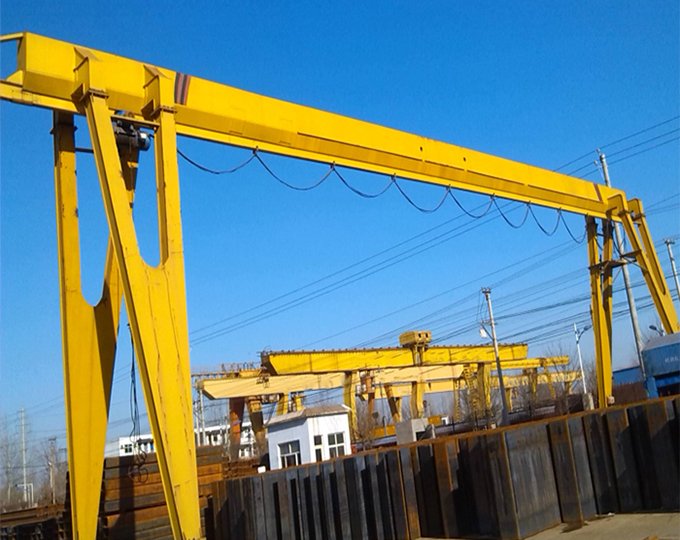KEcrane's tweet photo. Description
MH type electric hoist gantry crane is used together with CD MD model electric hoists. It is a track traveling small and medium-sized cranes. Its proper lifting weight is 5 to 20 tons. The proper span is 12 to 30 meters, its proper working temperature is -20°C to 40°C https://t.co/thi8iIvXzT