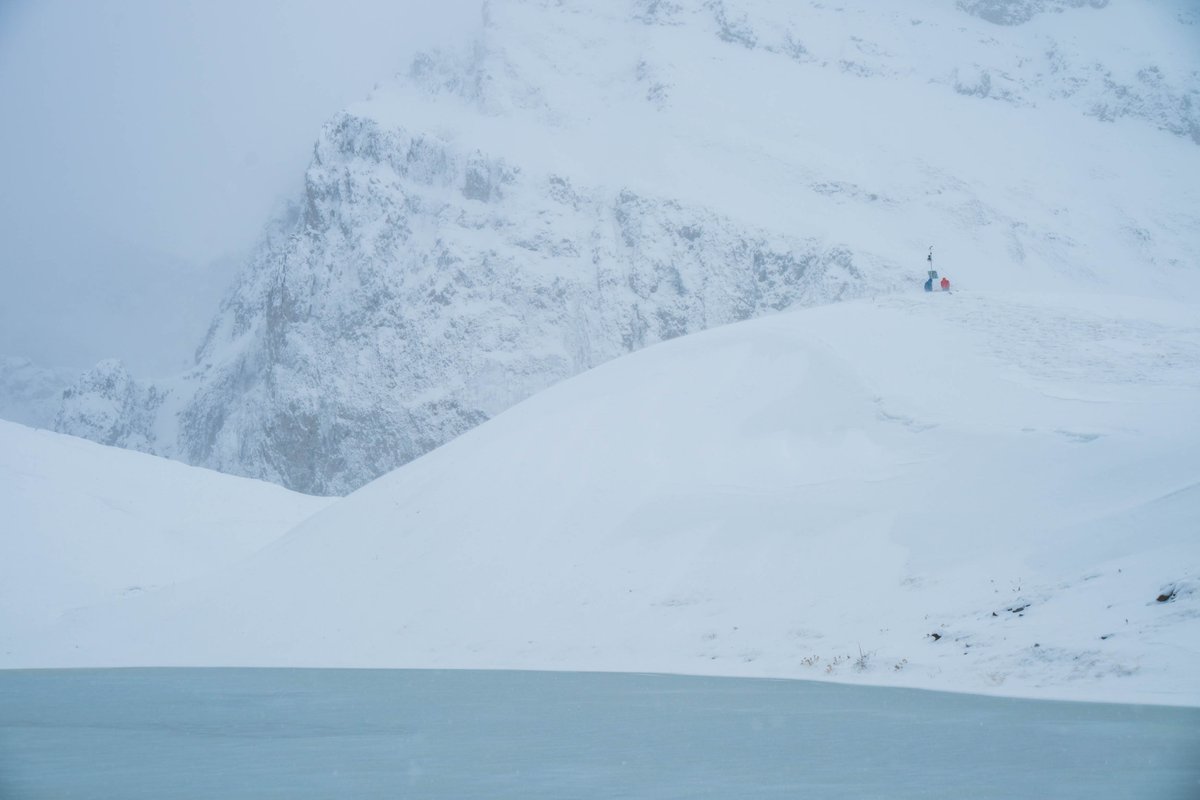 Τα ελληνικά βουνά στο θερμαινόμενο Μεσογειακό κλίμα: έρευνα στα 2050 μέτρα υψόμετρο

<a href="/LiMnADs_Project/">LiMnADs Project</a> - Limnological Monitoring &amp; Alpine Datasets.

Δείτε το άρθρο:
meteo.gr/article_view_s…