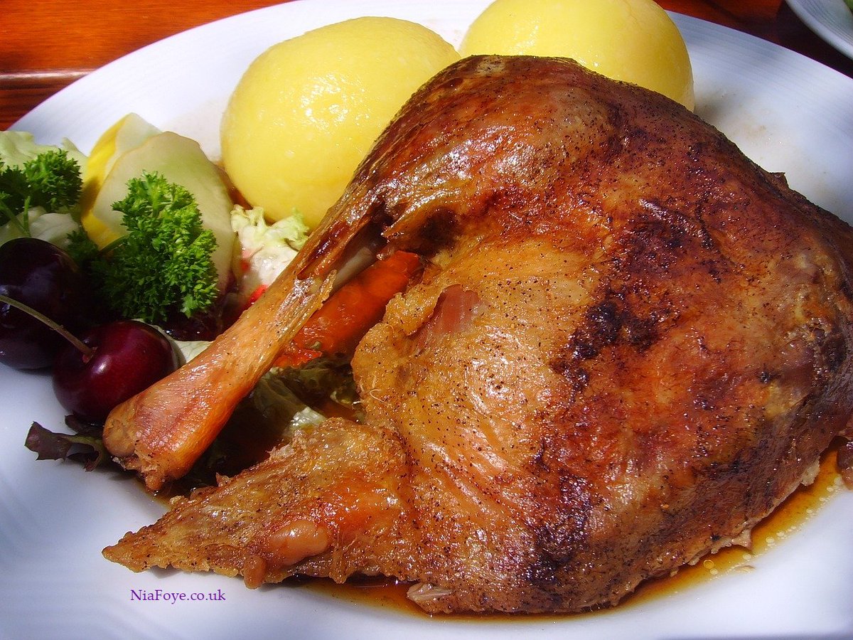 NiaHypnotherapy's tweet image. Ready to boost your portion control confidence after Christmas dinner? niafoye.co.uk/blog/f/77-affi…  

#Spiritual #HSP #PortionControl #HealthyHabit #DitchDiet #Overthinker #Confidence