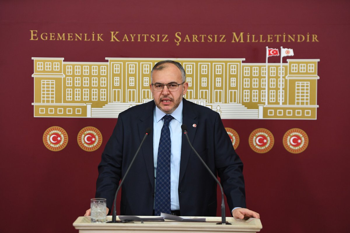 Hatay Milletvekilimiz Doç. Dr. Necmettin Çalışkan, Türkiye Büyük Millet Meclisinde gündemle alakalı basın açıklaması gerçekleştiriyor.

🎥 youtube.com/watch?v=r2n9sM…