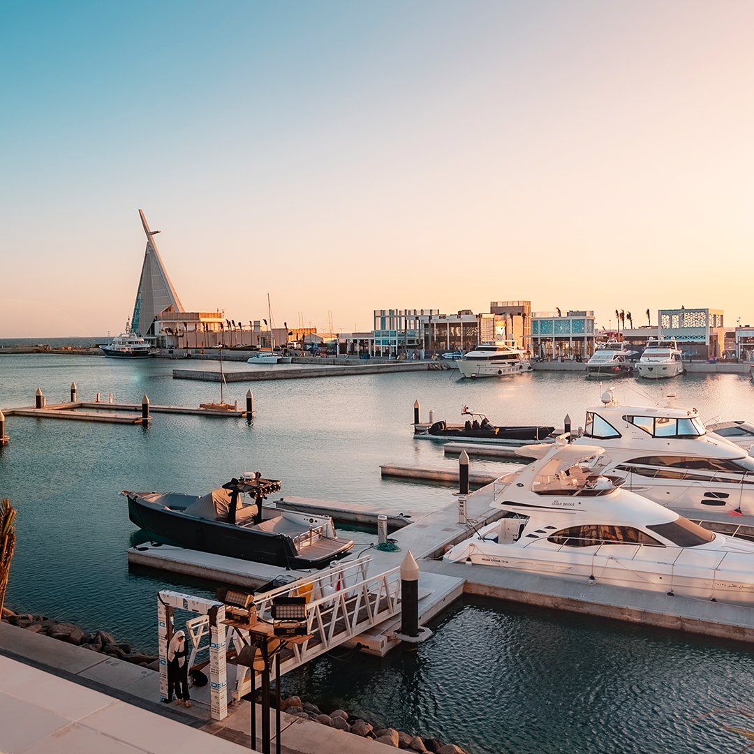 استمتع بأسلوب حياة المارينا واقضِ وقت ممتع في  #نادي_جدة_لليخوت_والمارينا 💫

Embrace the Marina lifestyle and enjoy your time at #JYCM  💫

#Jeddah 
#yacht #yachtlife