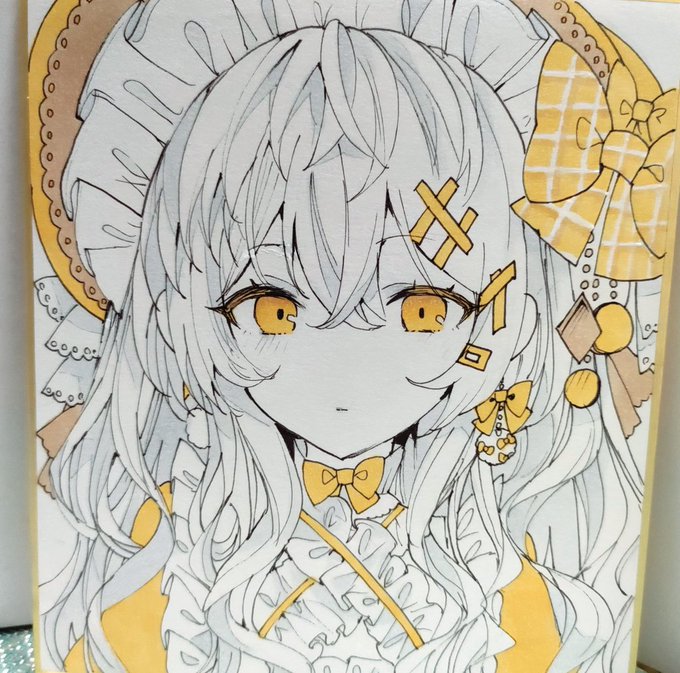 「hair between eyes yellow theme」 illustration images(Latest)