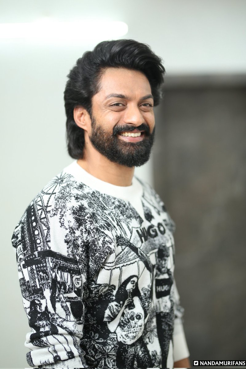 TrendsKalyanRam's tweet image. At #Devil Promotions... 

@NANDAMURIKALYAN #DevilonDec29th