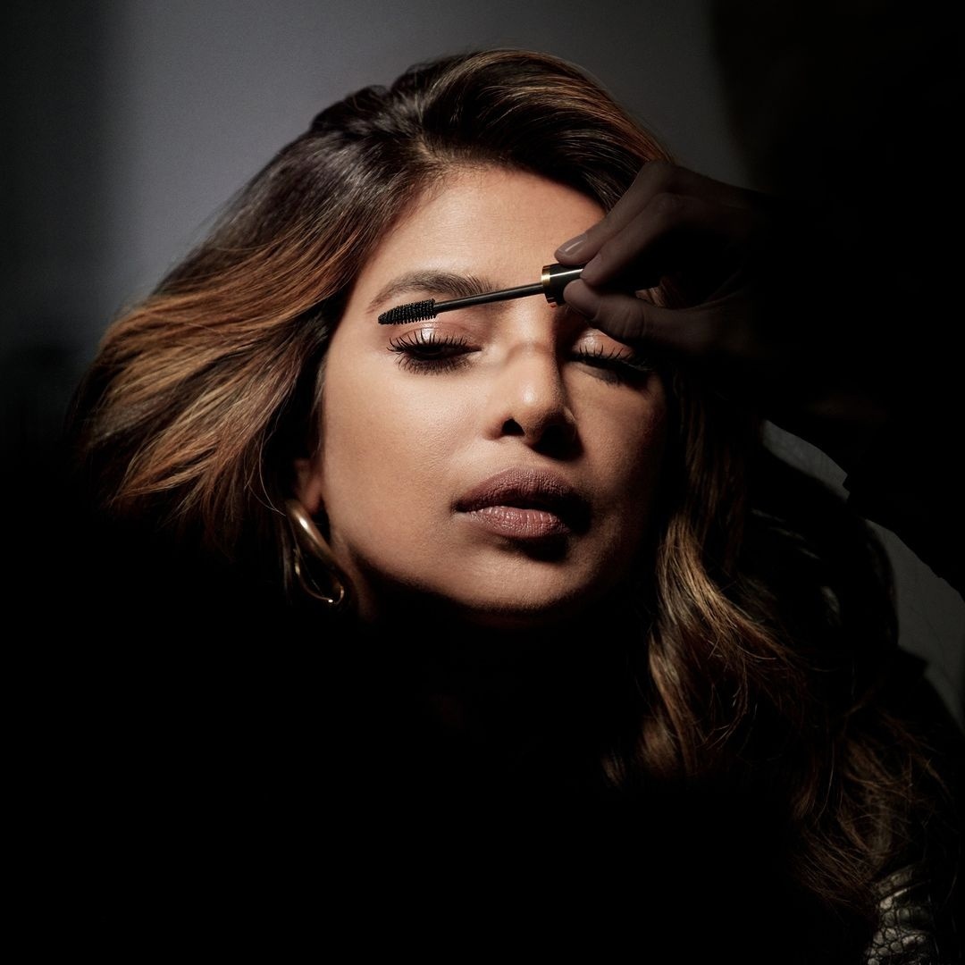 TKsevgilim's tweet image. Priyanka Chopra #MaxFactor