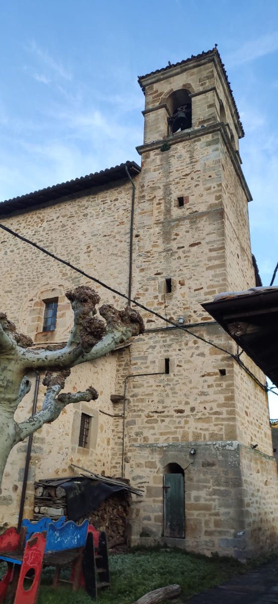 Kampanarios's tweet photo. San Bartolomé, Domaiquia, #campanariosalaveses https://t.co/EF6fKFacqG