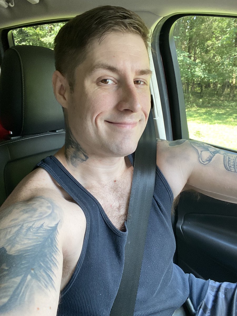 WolfxSwervo's tweet photo. @AdinReports This a gym transformation 

Adin just got a haircut 😂 https://t.co/ONqkEhdCJP