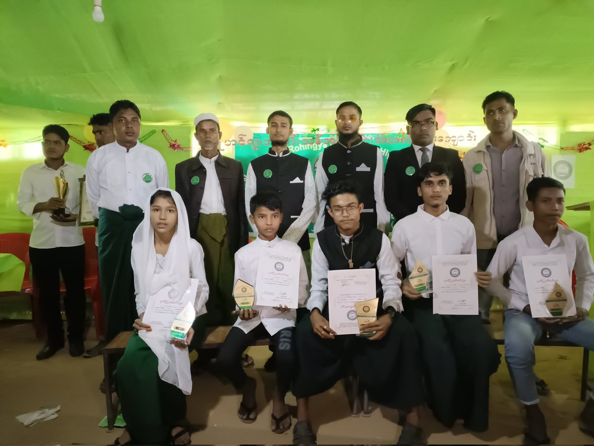 NewRohingya's tweet photo. The annual #PrizeGivingCeremony (2022-2023) of NLR Community High School has been blissfully and successfully held on Friday. We immeasurably thanks to all the participants; Majhis, students' parents, teachers &amp; students who took part in the ceremony.

@jessica_olney_1 
@UNICEF https://t.co/tves45An3a