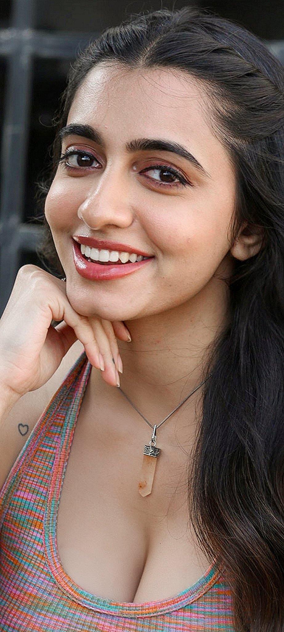 GCRJBmIbsAAxD2i?format=jpg&name=large