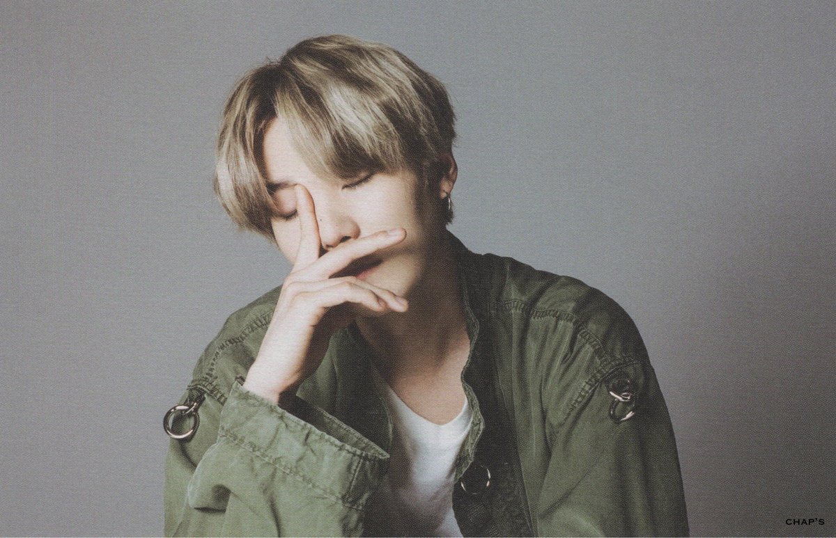 SUGAisjomiro_'s tweet photo. [scan] 'BEYOND THE STAGE'
BTS DOCUMENTARY PHOTOBOOK
: THE DAY WE MEET -SUGA (1)

Logo crop❌
상업적 사용 ❌

#챱스캔 #챱보정 https://t.co/wGugAZLSfW
