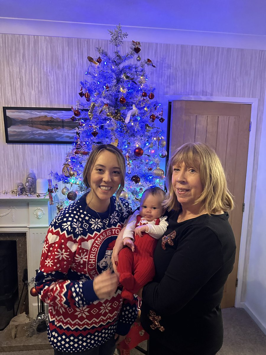 Hope you had a brilliant Christmas everyone! My son’s first Christmas was just magical! 🥹❤️