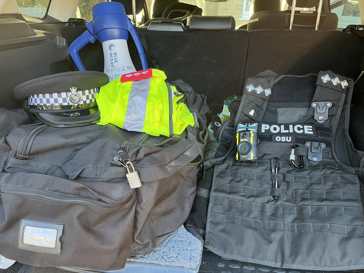 TimRobinsonOps's tweet image. Christmas Day done. Now time for Boxing Day football with the work family @CBSArena with @CCFC_WMP