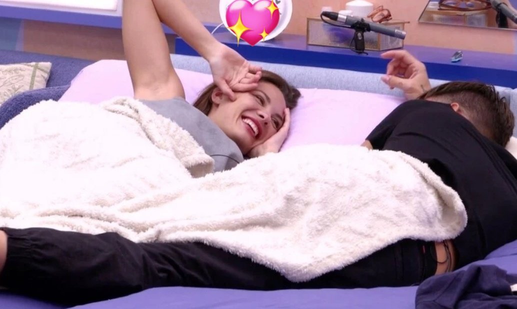 jessi_bueno7's tweet image. Buenos días 💫❣️ #jessingo #jessingo26D