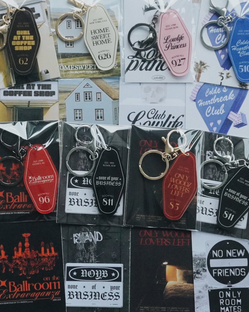 evermoredef's tweet photo. room service keychains and door hangers are available already in very limited stock! secure them asap or regret later 🫣 
🔗 https://t.co/dCUmRqZsLy https://t.co/d6adEvs29e