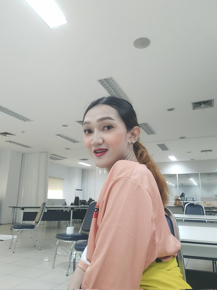 Yuranan411's tweet photo. นัดเจอได้นะค่ะ 
#บ่อวินนัดเย็ด #สะพานสี่ #มาบยางพร22  #มาบตาพุด https://t.co/D6bWjlueKW