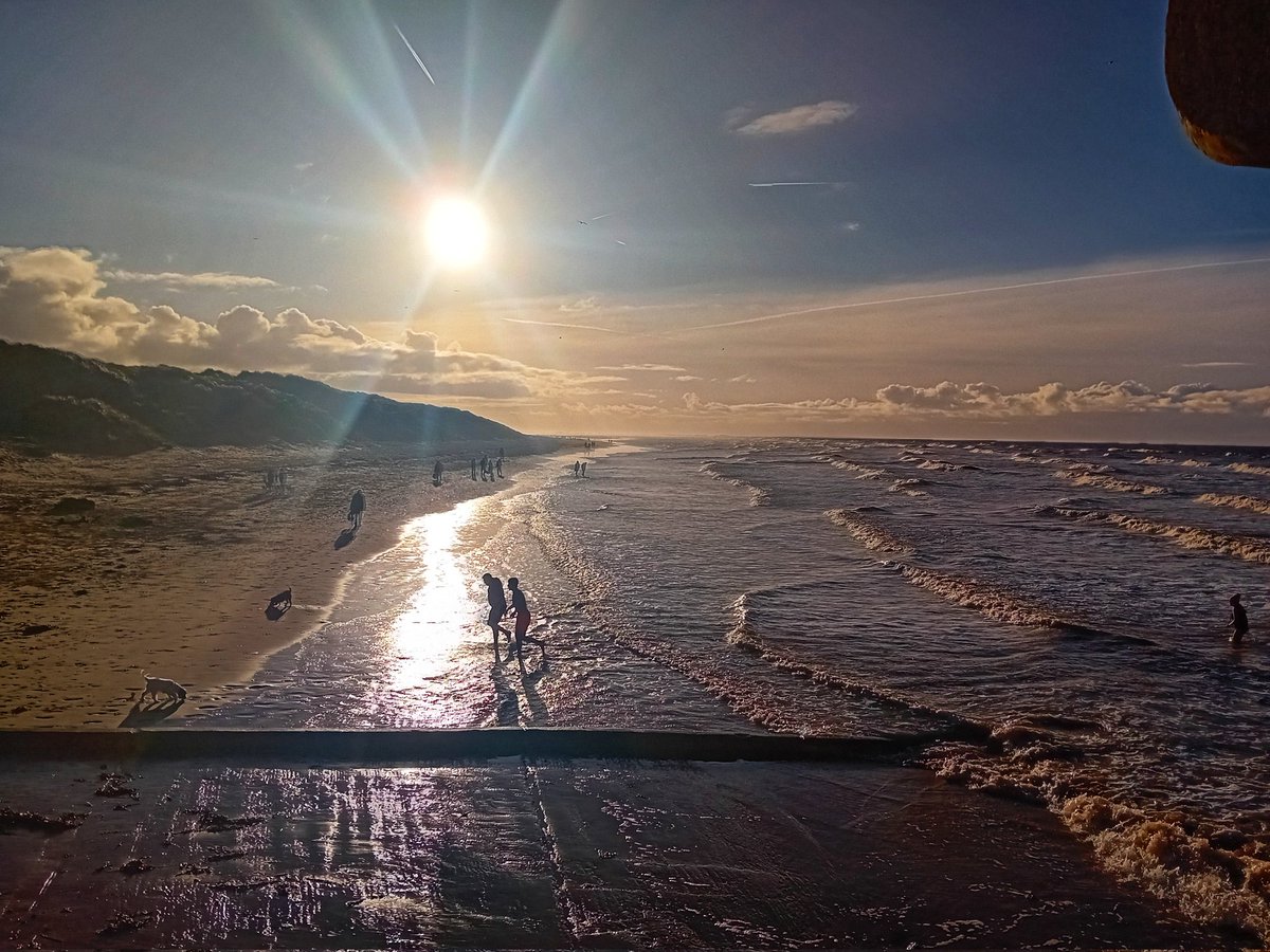 Catherine tweet media