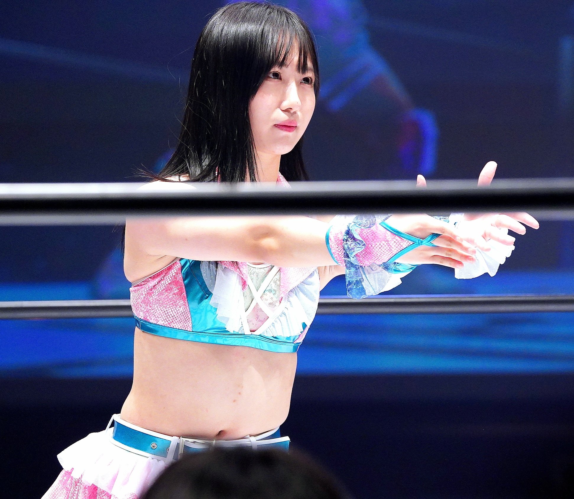 GCRb50cbgAAOOTU?format=jpg&name=orig