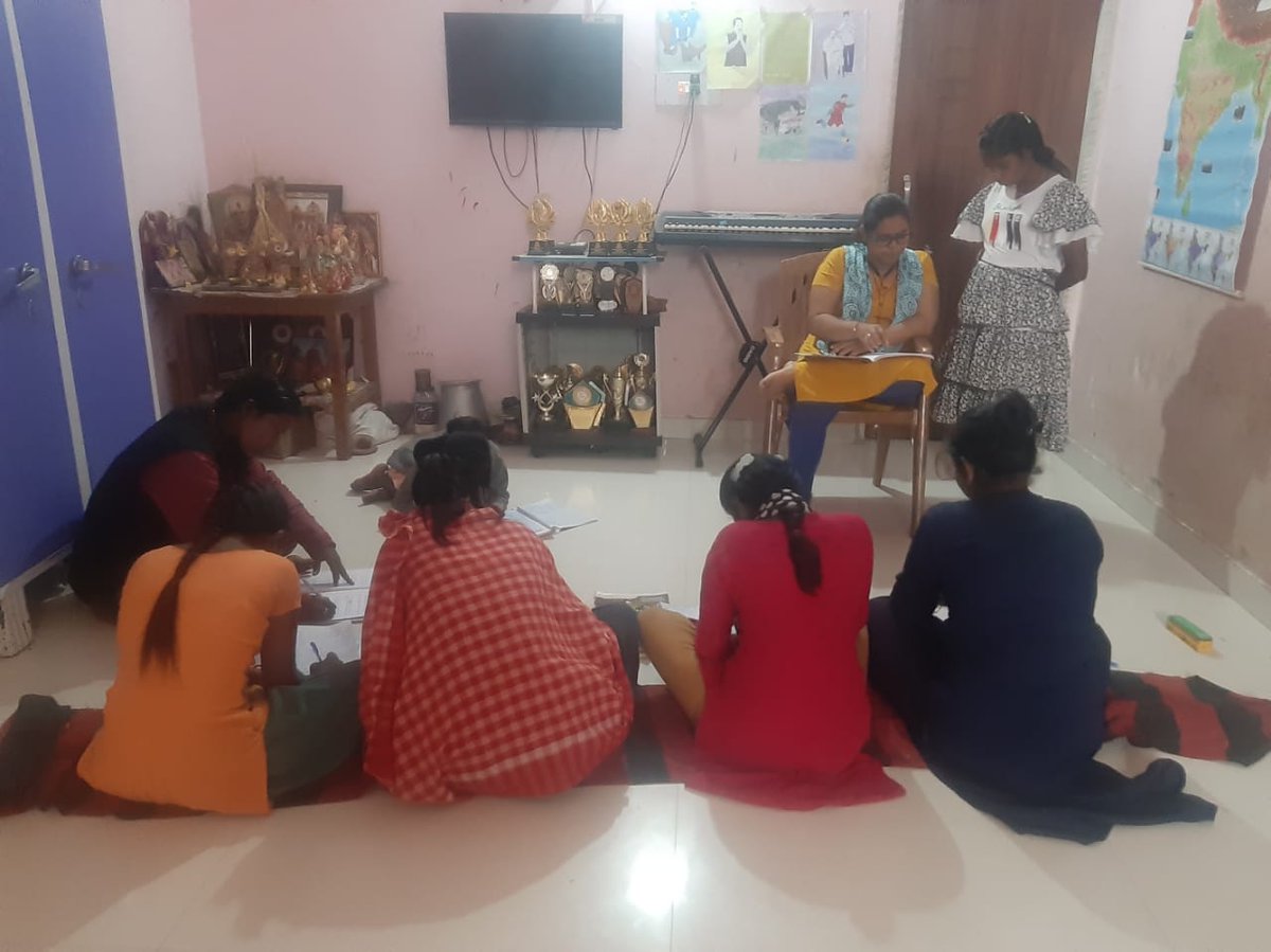 JajpurDcpu's tweet photo. Children of Child Care institutions of Jajpur District watched the live streaming of Hon'ble Prime Minister of India on the occasion of  observation of Veer Baal Divas on 26.12.2023 and were inspired   by  patriotic velour of char Sahibzaades of India https://t.co/fRVEIu6frm