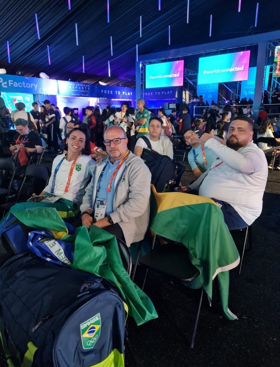 MonikBisoni's tweet photo. Campeã Pan-americano 2023 na categoria eSPORTS / Efootball https://t.co/TViPawXBas