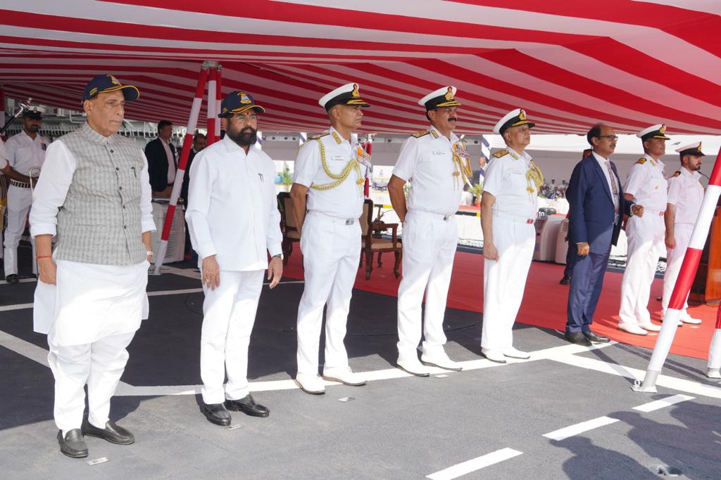 IMPHAL-3rd Guided Missile Stealth Destroyer built by #MDL was commissioned today by #IN. Hon’ble #RakshaMantri was Chief Guest for the event. Hon’ble CM, Maharashtra was also present. With this Commissioning, MDL has further cemented its position as Warship builders to the Nation