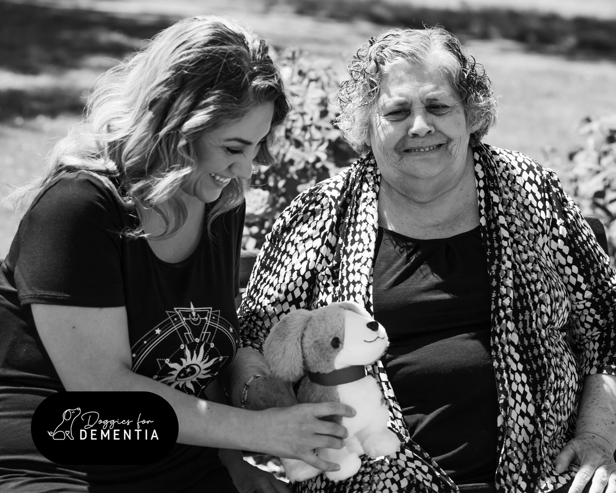 🐶 The companionship of a dog is a beacon of comfort. Together, we create portraits that embody the love shared between families, their pets, and lasting memories. 📸

Huge THANKS to @Kealinbransonphotography our board member and photographer! ❤️ doggiesfordementia.org