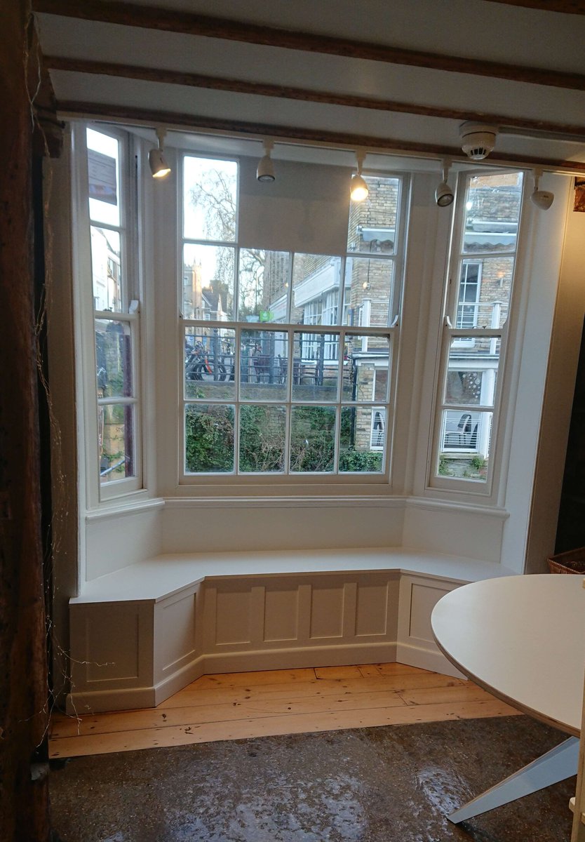 Has anyone been to Frederic's Deli in Cambridge? Here's the window seat I installed there just before Christmas. #bespoke #fittedfurniture