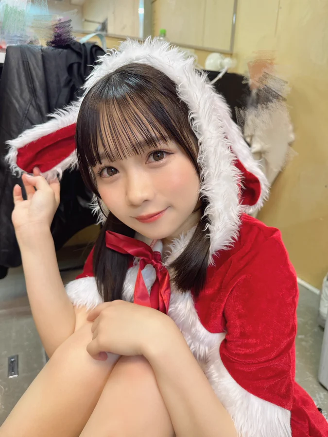 Asian girl Christmas costume