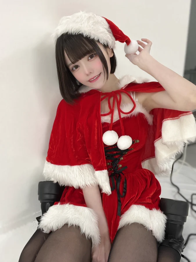 Asian girl Christmas costume