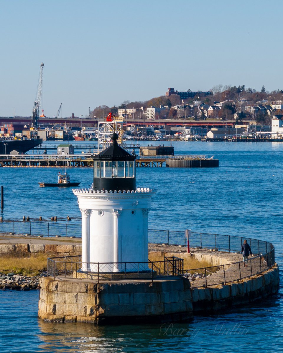 Portland Breakwater Light during a chilly morning in South Portland, Maine. Fun Fact: Did you know that Portland Breakwater Light was built in 1875 and got its nickname (BugLight) because of its small size? @StormHour @ThePhotoHour #MaineThing