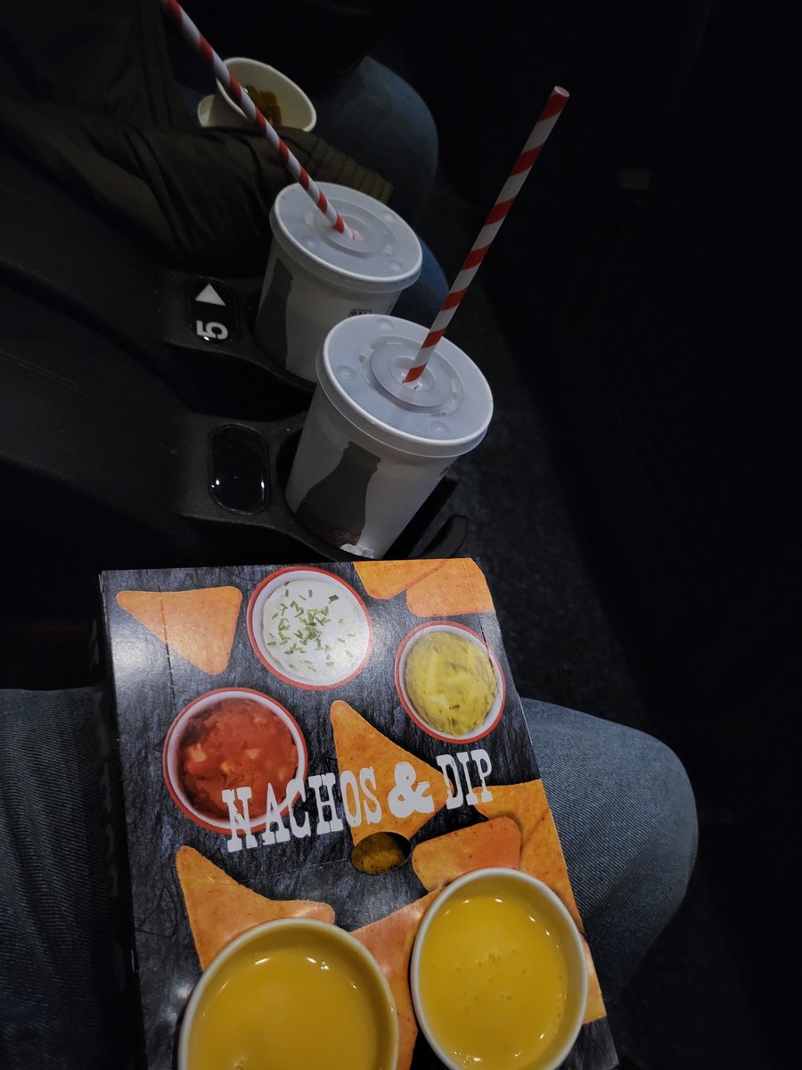 southpaw2172's tweet image. Watching Aquaman @AMCTheatres @ucikinode 
#fundamentalsmatter 
#AMCSTOCK 
#ApesTogetherStrong
#APESNOTLEAVING