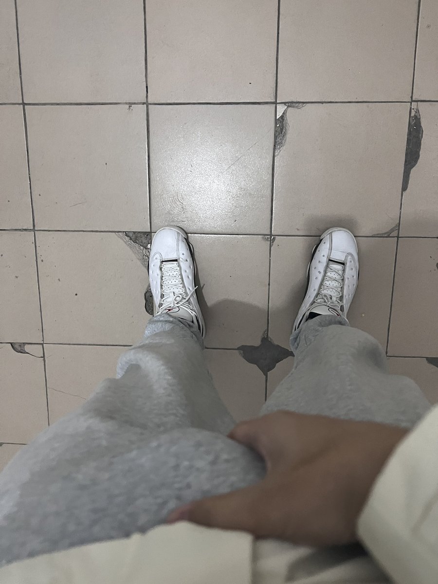 feetsize46's tweet photo. 账号找回开可以瑟瑟了，奴下奴有吗。边被取边被舔😆 https://t.co/HC5GQeFXDU