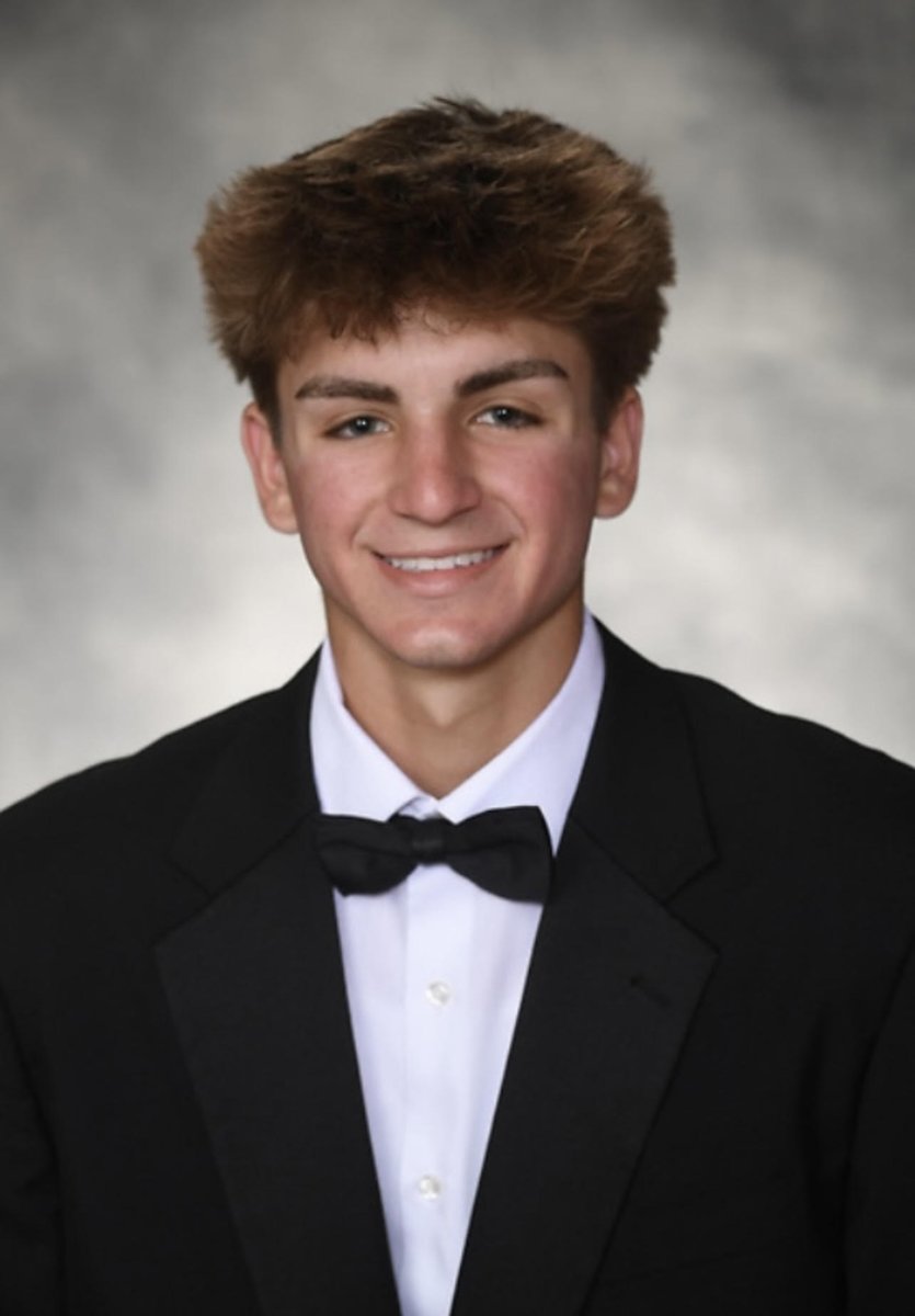 Congrats @JakeKarnish recipient of the 2023 Reading Hot Stovers' Legacy Fund Scholarship. Jake was a '23 graduate of @fahstigers where he played 4 years of @fwoodbaseball and graduated with an impressive 4.00 GPA and 15th in his class. Jake is now attending @KingsCollege_PA