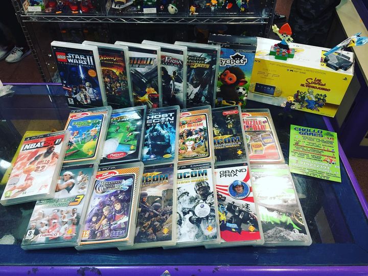 CholloGames's tweet photo. After Christmas! #psp #sony #lego #indianajones #starwars #princeofpersia #monsterhunter #f1 #sega #capcom #chollogames #videogames #videogaming #videogamecollections Todos nuestros productos disponibles en nuestra web https://t.co/fsJwCHHIUC https://t.co/49tm5deBor